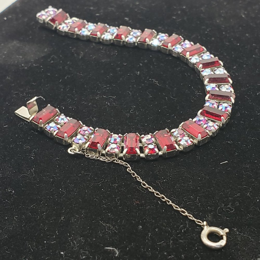 Signed Ruby Red Lucite & Austrian Crystal Bracelet - image 8